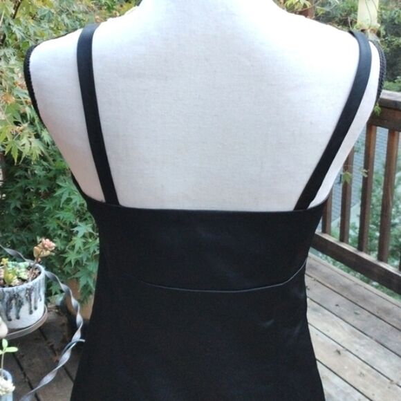 NWT French Connection Black Satin Dress - Picture 6 of 9